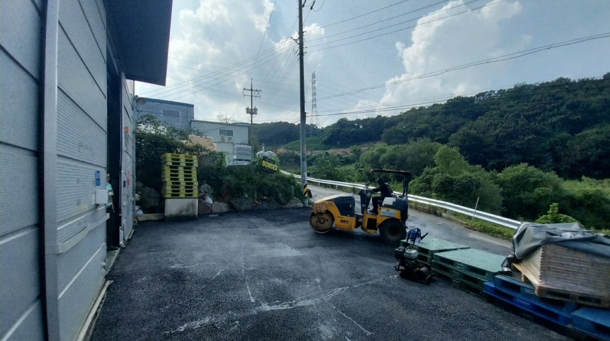 3529723288_zX8sifPL_b1e99097226b571a7296cb8ab6ce16e71a76a295.jpg 이미지크게보기